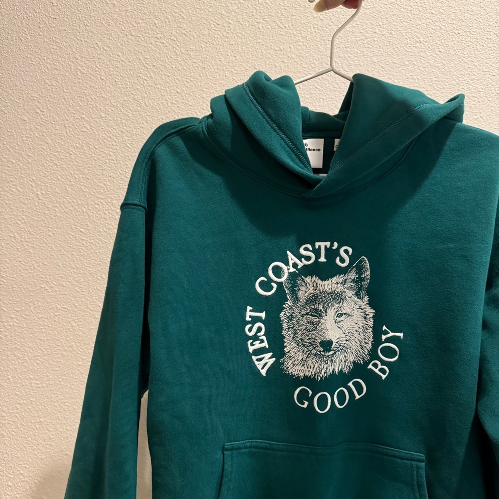 ARITZIA TNA sweatfleece sweatshirt